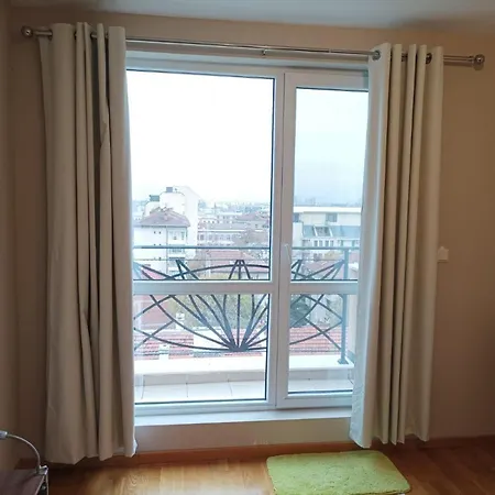 Апартамент Two Bedroom 46- Trakia 54 а *