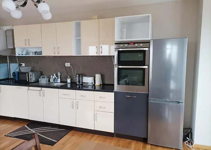 Two Bedroom 46- Trakia 54 а *