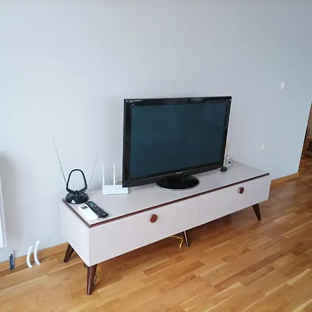 Two Bedroom 46- Trakia 54 а شقة *