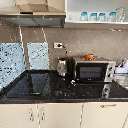 Two Bedroom 46- Trakia 54 а *